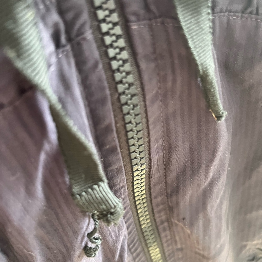 Lululemon dark purple In Flux Jacket - Picture 3 of 6